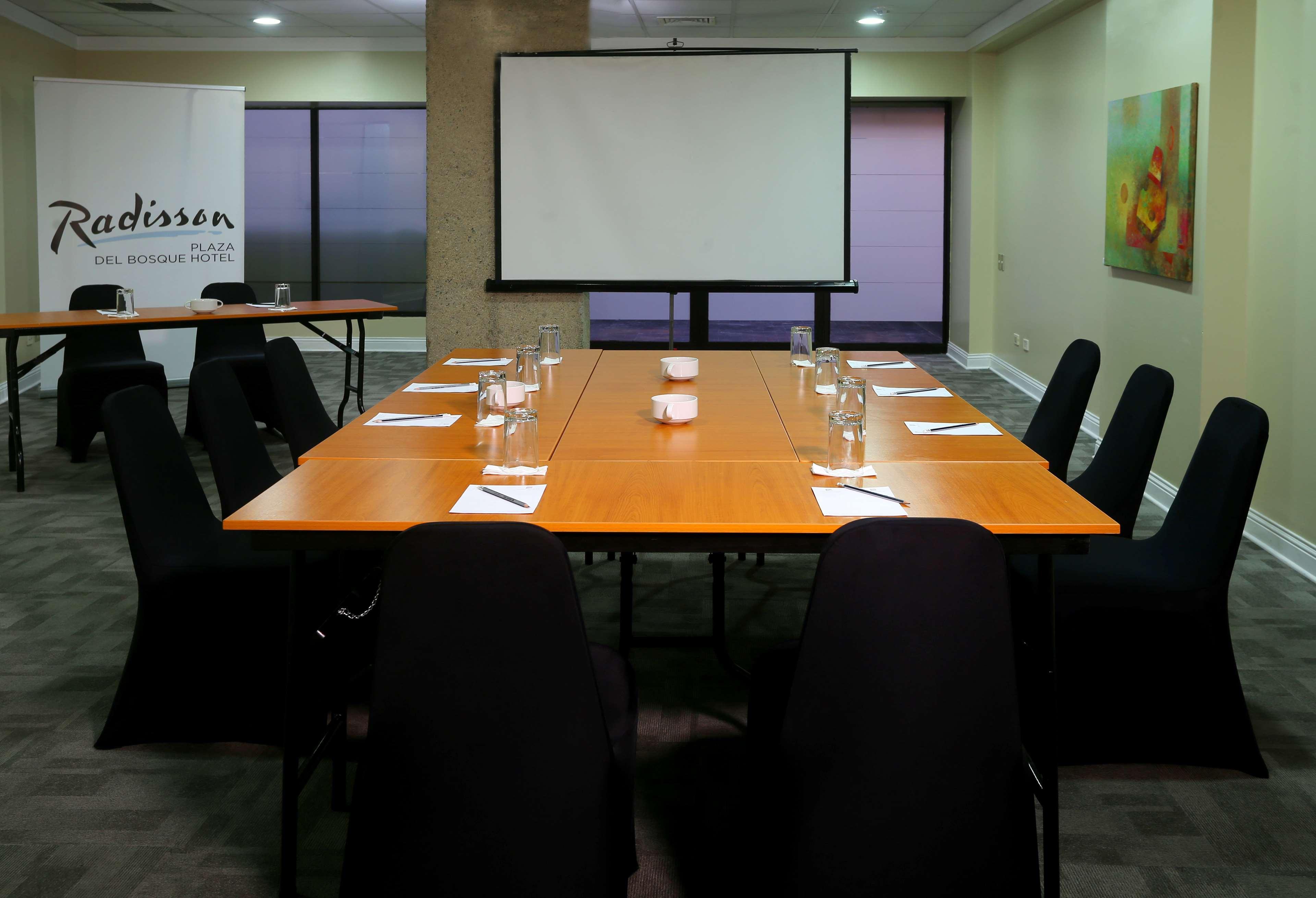Radisson Hotel Plaza Del Bosque 리마 외부 사진