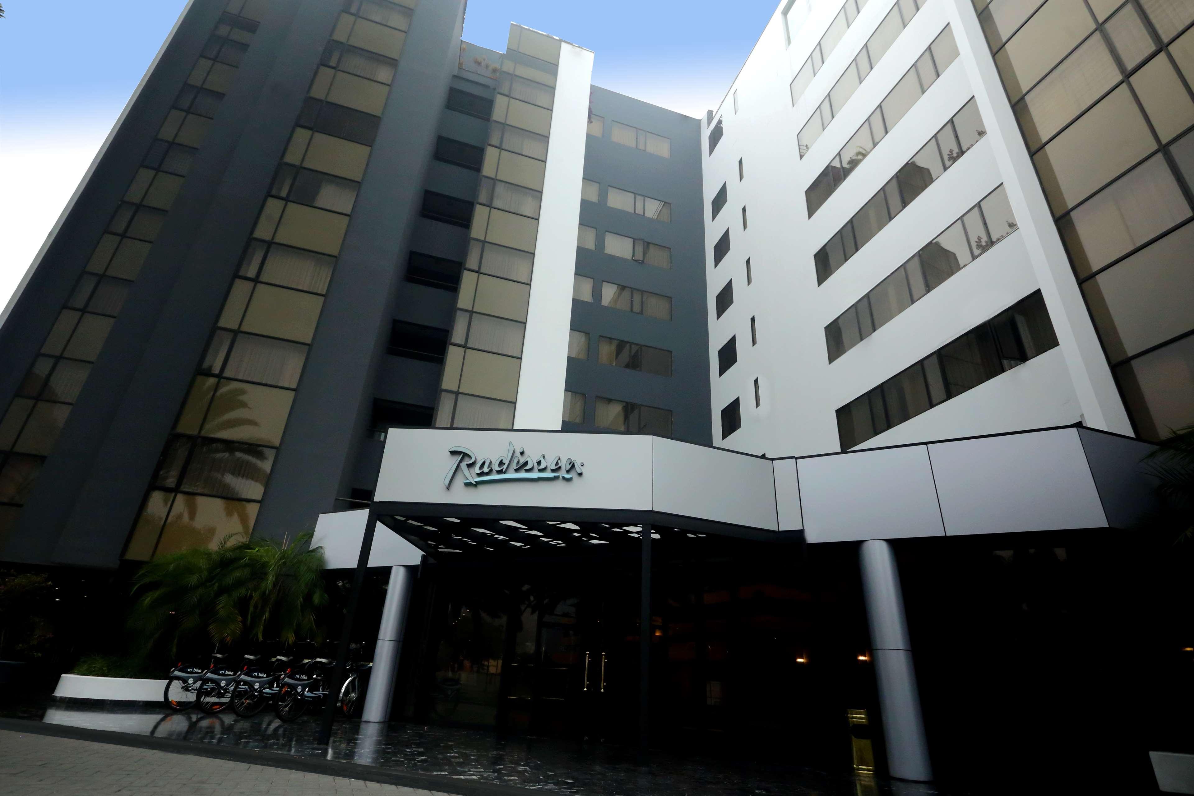 Radisson Hotel Plaza Del Bosque 리마 외부 사진