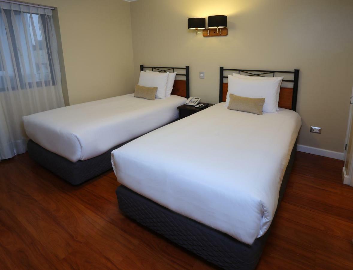 Radisson Hotel Plaza Del Bosque 리마 외부 사진